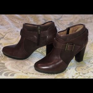 Clarks Lisa Dallas Bootie